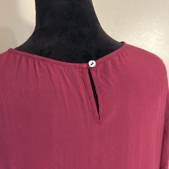 2/$20 Jodifl Women’s Size Medium Burgundy Peplum Blouse Floral Embroidery - Picture 6 of 8
